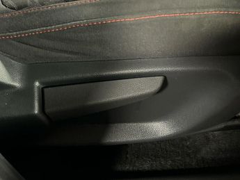 MG MOTOR UK ZS 72.6Kwh Se Long Range Suv 5Dr Electric Auto (156 Ps)