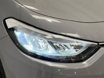 VOLKSWAGEN ID.3 Pro Performance 58Kwh Life Hatchback 5Dr Electric Auto (204 Ps)
