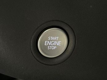 VOLKSWAGEN ID.3 Pro Performance 58Kwh Life Hatchback 5Dr Electric Auto (204 Ps)