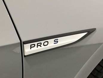 VOLKSWAGEN ID.3 Pro S 77Kwh Tour Hatchback 5Dr Electric Auto (204 Ps)