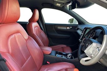 VOLVO XC40 Xc40 2.0 D4 [190] Inscription Pro 5Dr Awd Geartronic Estate  (31