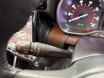 CITROEN C3 AIRCROSS 1.2 Puretech Shine Plus Suv 5Dr Petrol Eat6 Euro 6 (S/S) (130 Ps