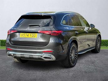 MERCEDES-BENZ GLC Glc 300 4Matic Amg Line Premium Plus 5Dr 9G-Tronic