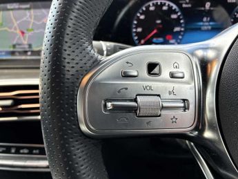 MERCEDES-BENZ EQC Eqc 400 300Kw Amg Line Edition 80Kwh 5Dr Auto