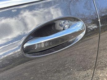 MERCEDES-BENZ EQC Eqc 400 300Kw Amg Line Edition 80Kwh 5Dr Auto