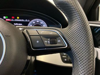 AUDI A4 2.0 Tfsi 40 S Line Estate 5Dr Petrol S Tronic Euro 6 (S/S) (204 