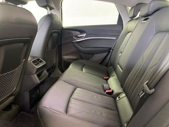 AUDI E-TRON 230Kw 50 Quattro 71Kwh Technik 5Dr Auto C+S 22Kwch