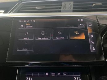 AUDI E-TRON 230Kw 50 Quattro 71Kwh Technik 5Dr Auto C+S 22Kwch