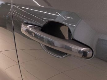 JAGUAR F-PACE 2.0 P400E 19.3Kwh R-Dynamic Hse Black 90Th Anniversary Edition S