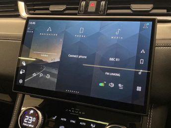 JAGUAR F-PACE 2.0 P400E 19.3Kwh R-Dynamic Hse Black 90Th Anniversary Edition S