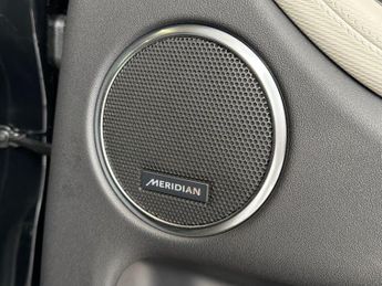 LAND ROVER DISCOVERY SPORT 1.5 P270E 12.17Kwh Landmark Suv 5Dr Petrol Plug-In Hybrid Auto 4