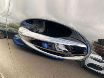 MERCEDES-BENZ EQA Eqa 250 140Kw Amg Line 66.5Kwh 5Dr Auto