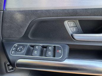 MERCEDES-BENZ EQA Eqa 250 140Kw Amg Line 66.5Kwh 5Dr Auto