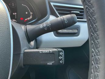 RENAULT CLIO 1.6 E-Tech Full Hybrid 145 Techno 5Dr Auto