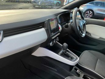 RENAULT CLIO 1.6 E-Tech Full Hybrid 145 Techno 5Dr Auto