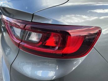 RENAULT ARKANA 1.3 Mild Hybrid 140 R.S. Line 5Dr Edc