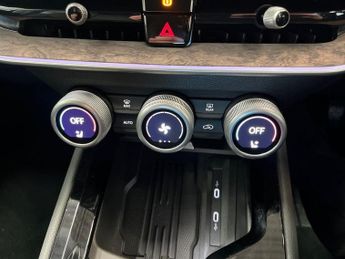 SKODA SUPERB 2.0 Tdi Laurin & Klement Hatchback 5Dr Diesel Dsg 4Wd Euro 6 (S/