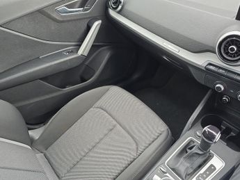 AUDI Q2 1.5 Tfsi Cod 35 Sport Suv 5Dr Petrol S Tronic Euro 6 (S/S) (150 