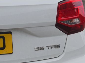 AUDI Q2 1.5 Tfsi Cod 35 Sport Suv 5Dr Petrol S Tronic Euro 6 (S/S) (150 