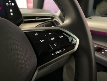 VOLKSWAGEN ID. BUZZ Pro 77Kwh Style Mpv 5Dr Electric Auto (204 Ps)
