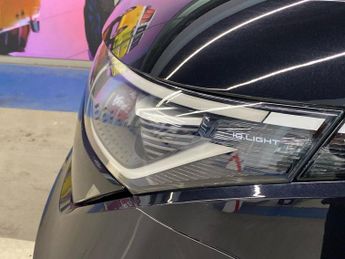 VOLKSWAGEN ID. BUZZ Pro 77Kwh Style Mpv 5Dr Electric Auto (204 Ps)