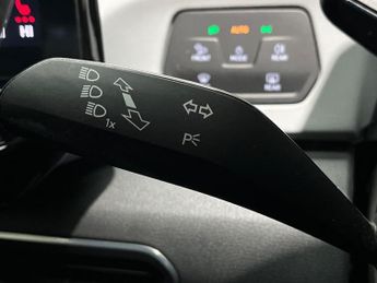 VOLKSWAGEN ID.3 Pro S 77Kwh Tour Hatchback 5Dr Electric Auto (204 Ps)