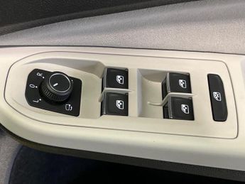 VOLKSWAGEN GOLF 1.4 Tsi 13Kwh Style Hatchback 5Dr Petrol Plug-In Hybrid Dsg Euro