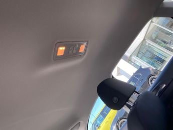 VOLKSWAGEN POLO 1.0 Tsi Life Hatchback 5Dr Petrol Dsg Euro 6 (S/S) (95 Ps)