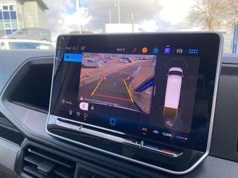 VOLKSWAGEN CRAFTER 2.0 Tdi Cr35 Commerce Plus Panel Van 5Dr Diesel Auto Fwd Lwb Hig