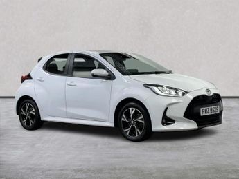 Toyota Yaris 1.5 Vvt-H Design Hatchback 5Dr Petrol Hybrid E-Cvt Euro 6 (S/S) 