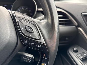 TOYOTA C-HR 1.8 Vvt-H Gpf Icon Suv 5Dr Petrol Hybrid Cvt Euro 6 (S/S) (122 P