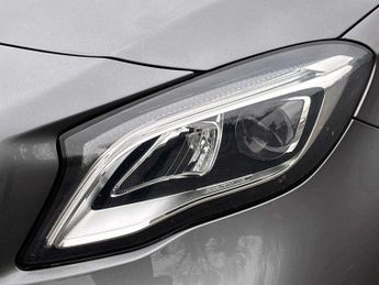 MERCEDES-BENZ GLA Gla 200D 4Matic Amg Line Premium 5Dr Auto