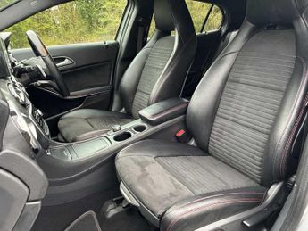 MERCEDES-BENZ GLA Gla 200D 4Matic Amg Line Premium 5Dr Auto