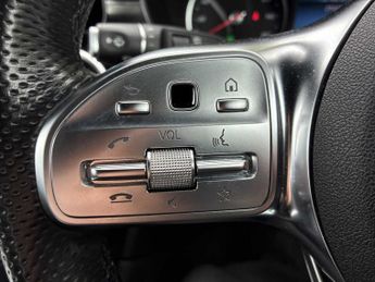 MERCEDES-BENZ GLC Glc 300De 4Matic Amg Line 5Dr 9G-Tronic