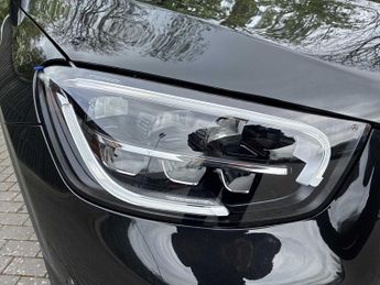 MERCEDES-BENZ GLC Glc 300De 4Matic Amg Line 5Dr 9G-Tronic