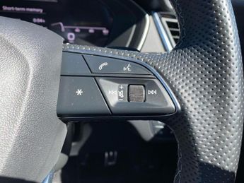 AUDI Q5 2.0 Tdi 40 S Line Suv 5Dr Diesel S Tronic Quattro Euro 6 (S/S) (