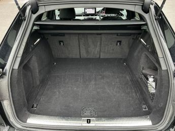 AUDI A4 2.0 Tdi 35 S Line Estate 5Dr Diesel S Tronic Euro 6 (S/S) (163 P