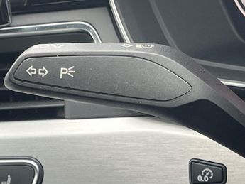 AUDI A4 2.0 Tdi 35 S Line Estate 5Dr Diesel S Tronic Euro 6 (S/S) (163 P