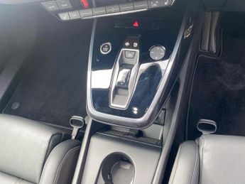 AUDI Q4 210Kw 45 82Kwh Black Edition 5Dr Auto [Tech Pack]