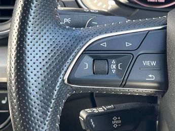 AUDI Q5 2.0 Tdi Quattro S Line 5Dr S Tronic [Tech Pack]