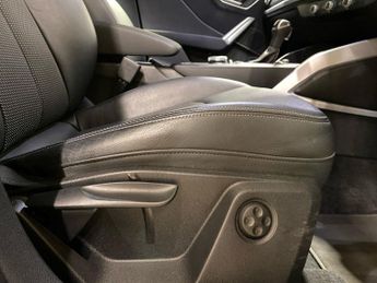 AUDI Q2 1.5 Tfsi Cod 35 S Line Suv 5Dr Petrol S Tronic Euro 6 (S/S) (150