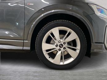 AUDI Q2 1.5 Tfsi Cod 35 S Line Suv 5Dr Petrol S Tronic Euro 6 (S/S) (150