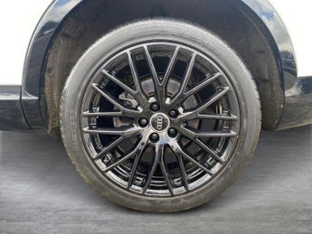 AUDI Q3 2.0 Tdi Black Edition Suv 5Dr Diesel S Tronic Quattro Euro 6 (S/