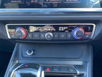 AUDI Q3 2.0 Tdi 40 S Line Suv 5Dr Diesel S Tronic Quattro Euro 6 (S/S) (