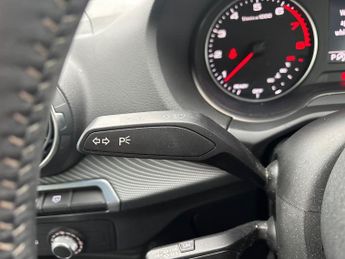 AUDI Q2 1.5 Tfsi Cod 35 S Line Suv 5Dr Petrol S Tronic Euro 6 (S/S) (150