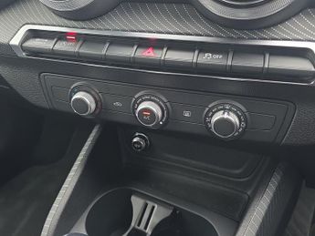 AUDI Q2 35 Tfsi Black Edition 5Dr S Tronic