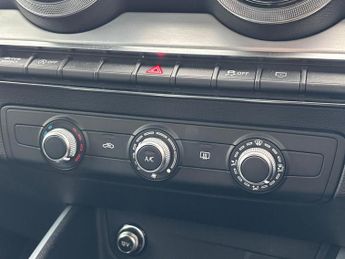 AUDI Q2 35 Tfsi S Line 5Dr S Tronic