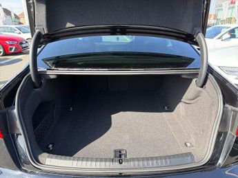 AUDI A6 40 Tdi Quattro S Line 4Dr S Tronic
