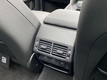 LAND ROVER DISCOVERY SPORT 1.5 P270E 12.17Kwh Dynamic Se Suv 5Dr Petrol Plug-In Hybrid Auto