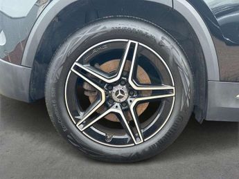 MERCEDES-BENZ GLA Gla 220D 4Matic Amg Line Executive 5Dr Auto